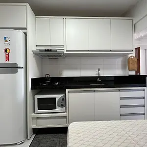 Par001 - Apto Amplo à 30m Do Mar, 3 Quartos Sendo 1 Suíte, Telas De Proteção, Ar Condicionado, 3 Banheiros, Garagem E Internet , Balneário Camboriú Brasil